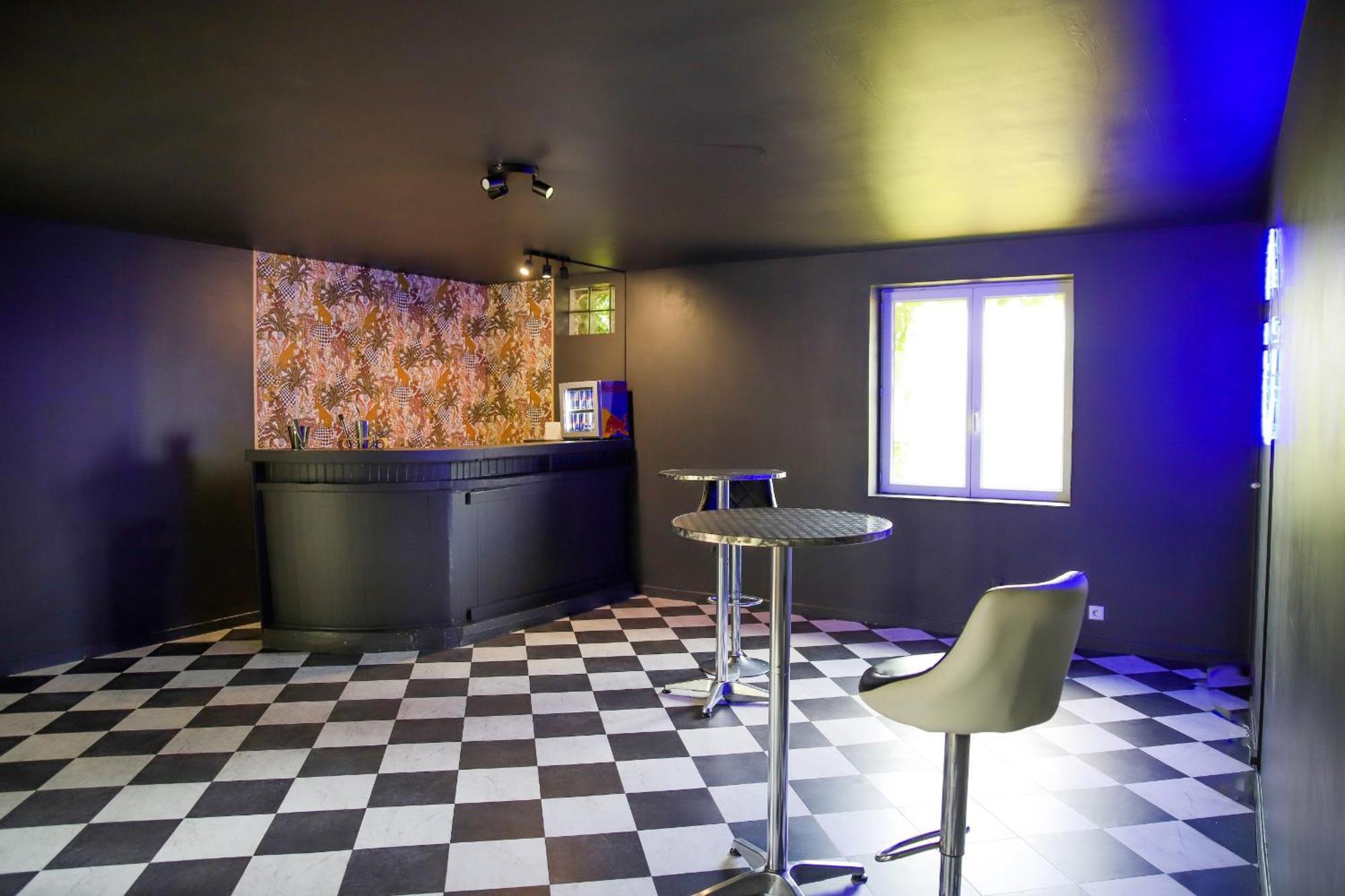 Crazy Villa Champs Corons 61 - Interior Heated Pool - 2H From Paris - 30P Les Menus Bagian luar foto